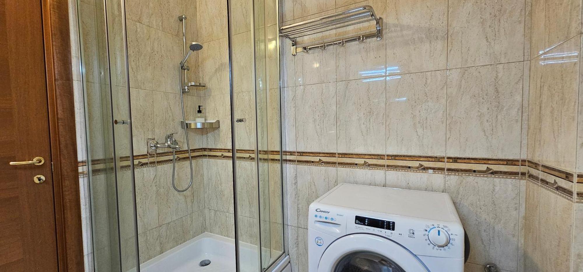Tam 2Bdr Center Taiwan Apartment Tirana Bagian luar foto