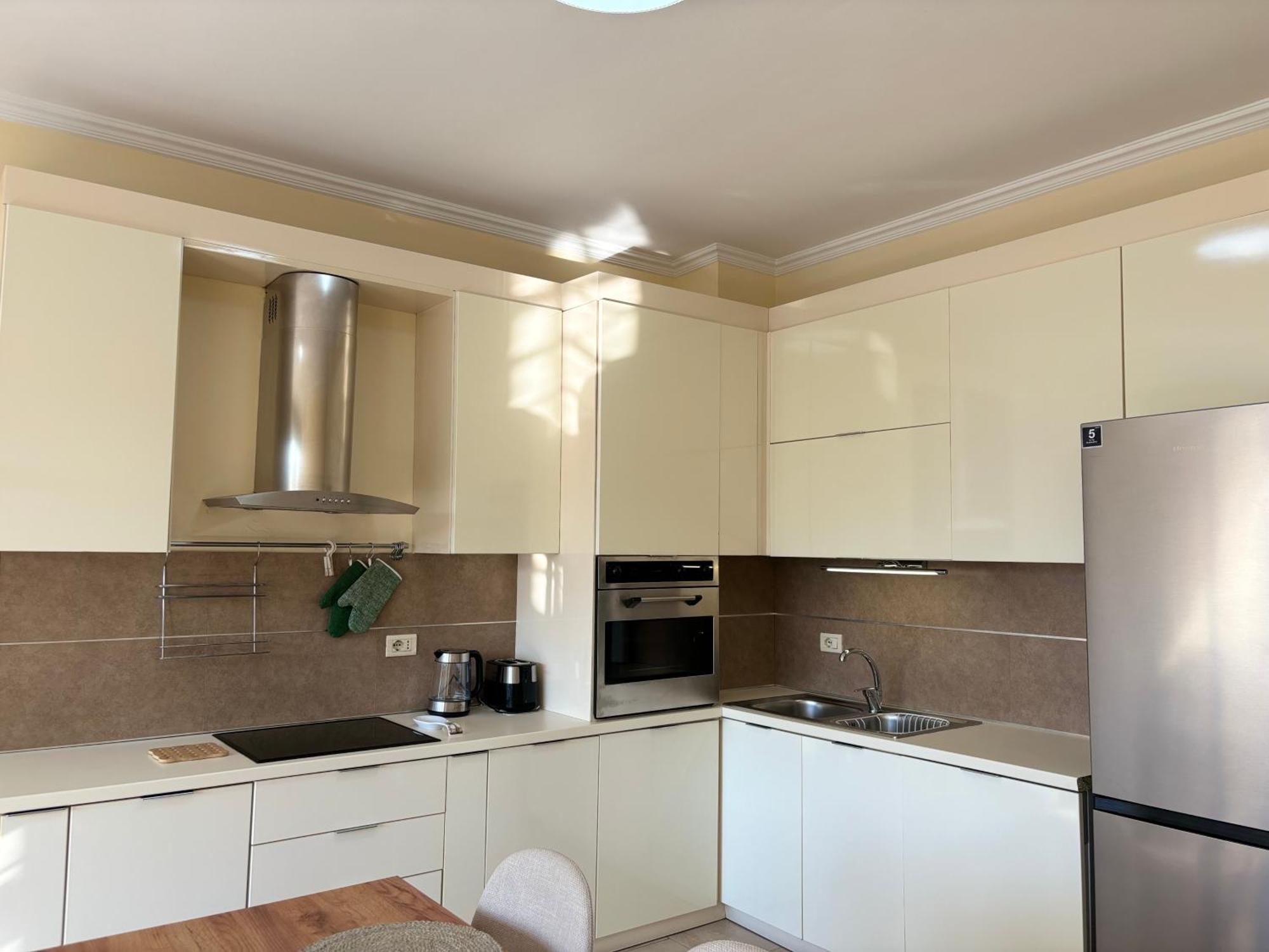 Tam 2Bdr Center Taiwan Apartment Tirana Bagian luar foto